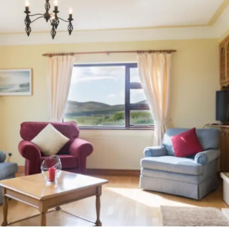Beachmount House Дом отдыха